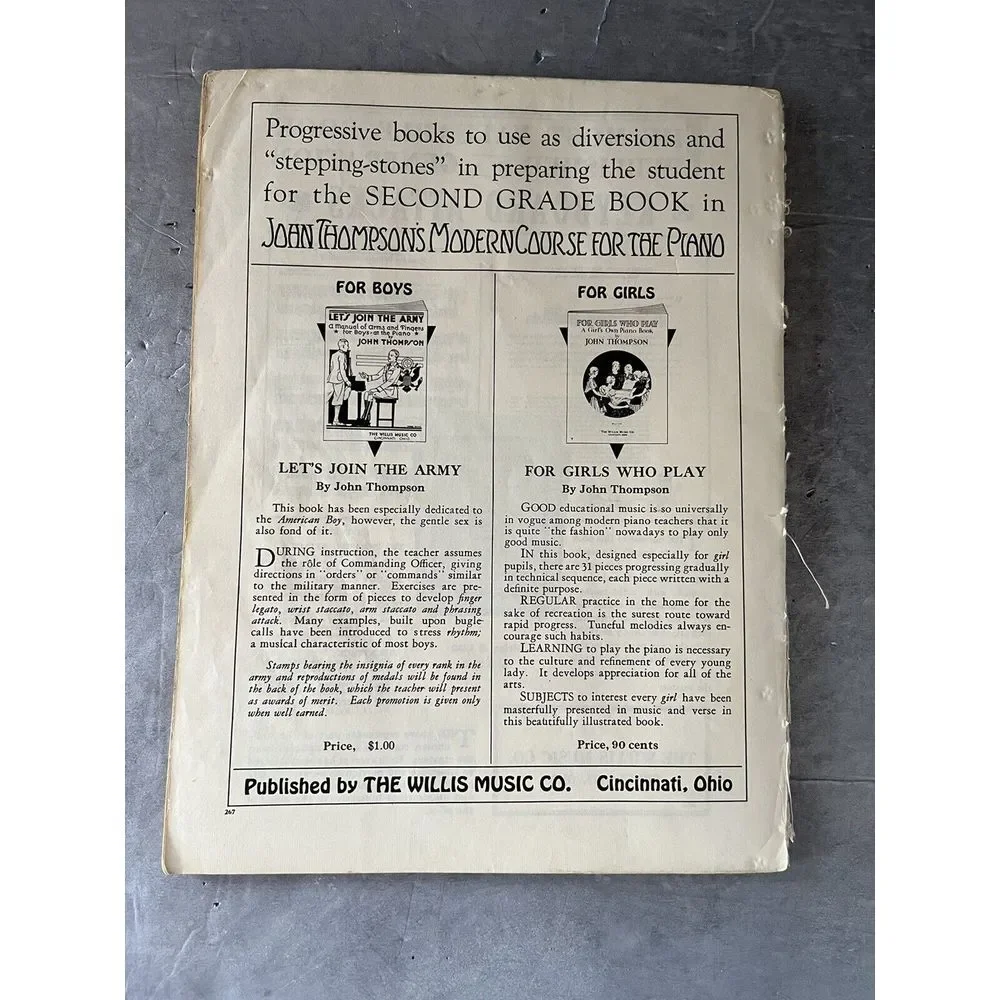 John Thompson's Modern Course for the Piano: First Grade‎ Book